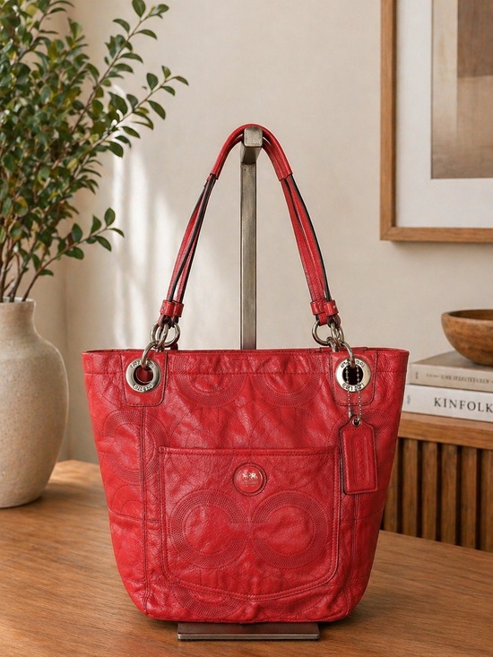 Coach Handbags - Coach Alex Op Art Patent Leather Tote Bag